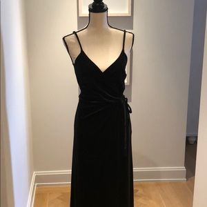 Whowhatwear Velvet wrap dress